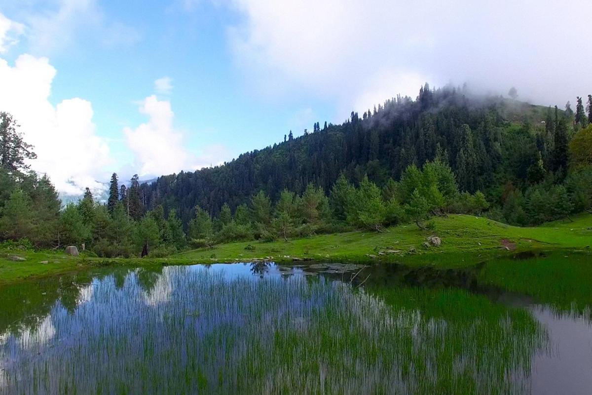 Arcadian Sprucewoods Hotell Shogran Eksteriør bilde