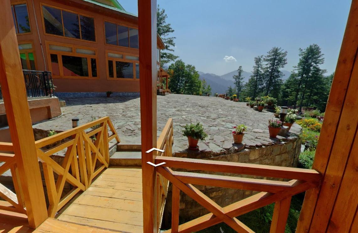 Arcadian Sprucewoods Hotell Shogran Eksteriør bilde
