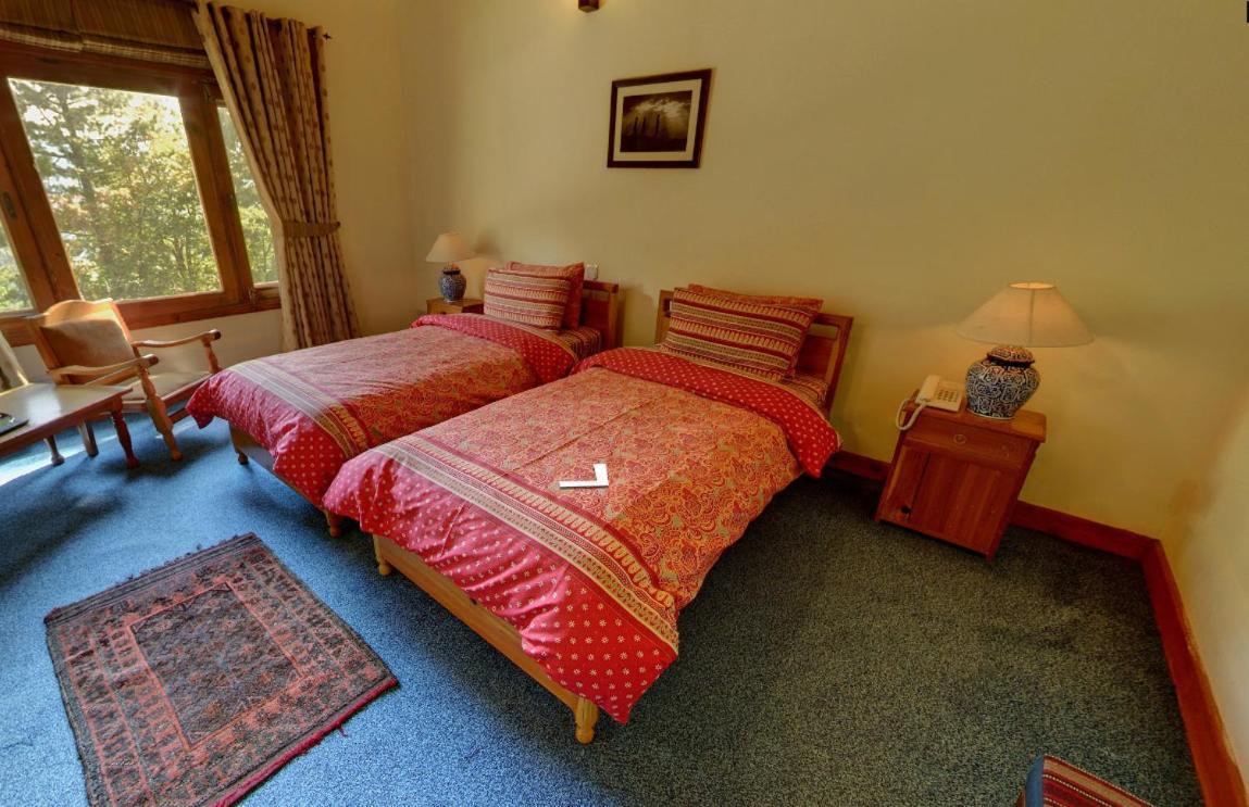 Arcadian Sprucewoods Hotell Shogran Eksteriør bilde